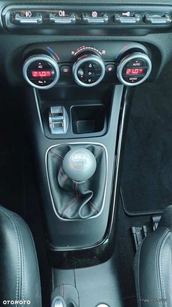 Alfa Romeo Giulietta 2.0 JTDM 16V Turismo - 21
