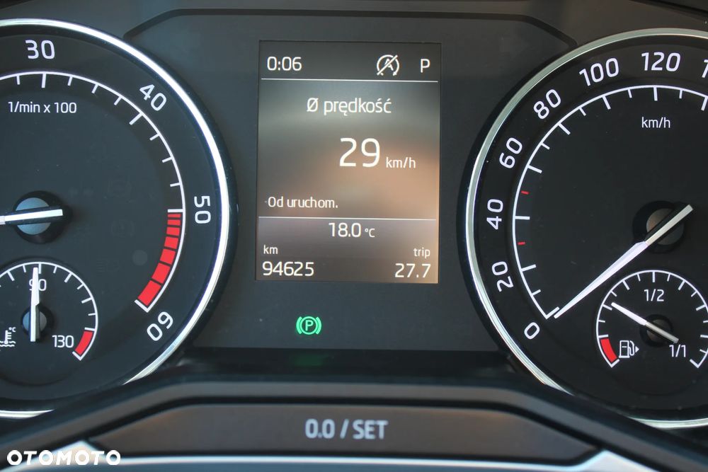 Skoda Superb 2.0 TDI Ambition DSG7 - 13