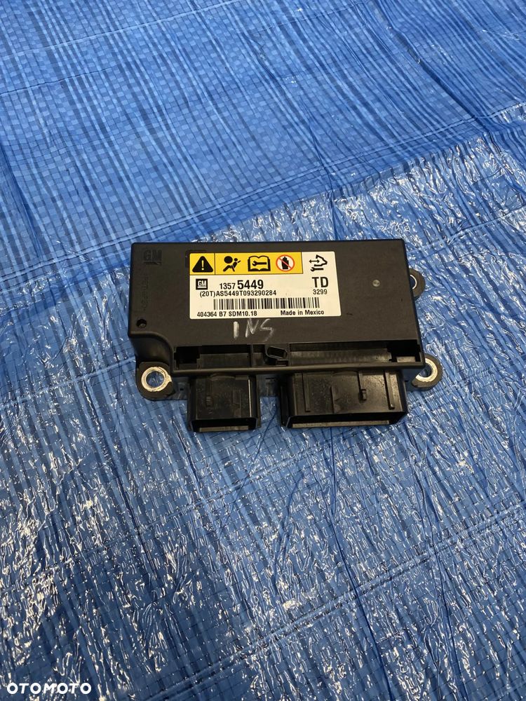 MODUŁ STEROWNIK SENSOR PODUSZEK AIRBAG  OPEL INSIGNIA A   13575449