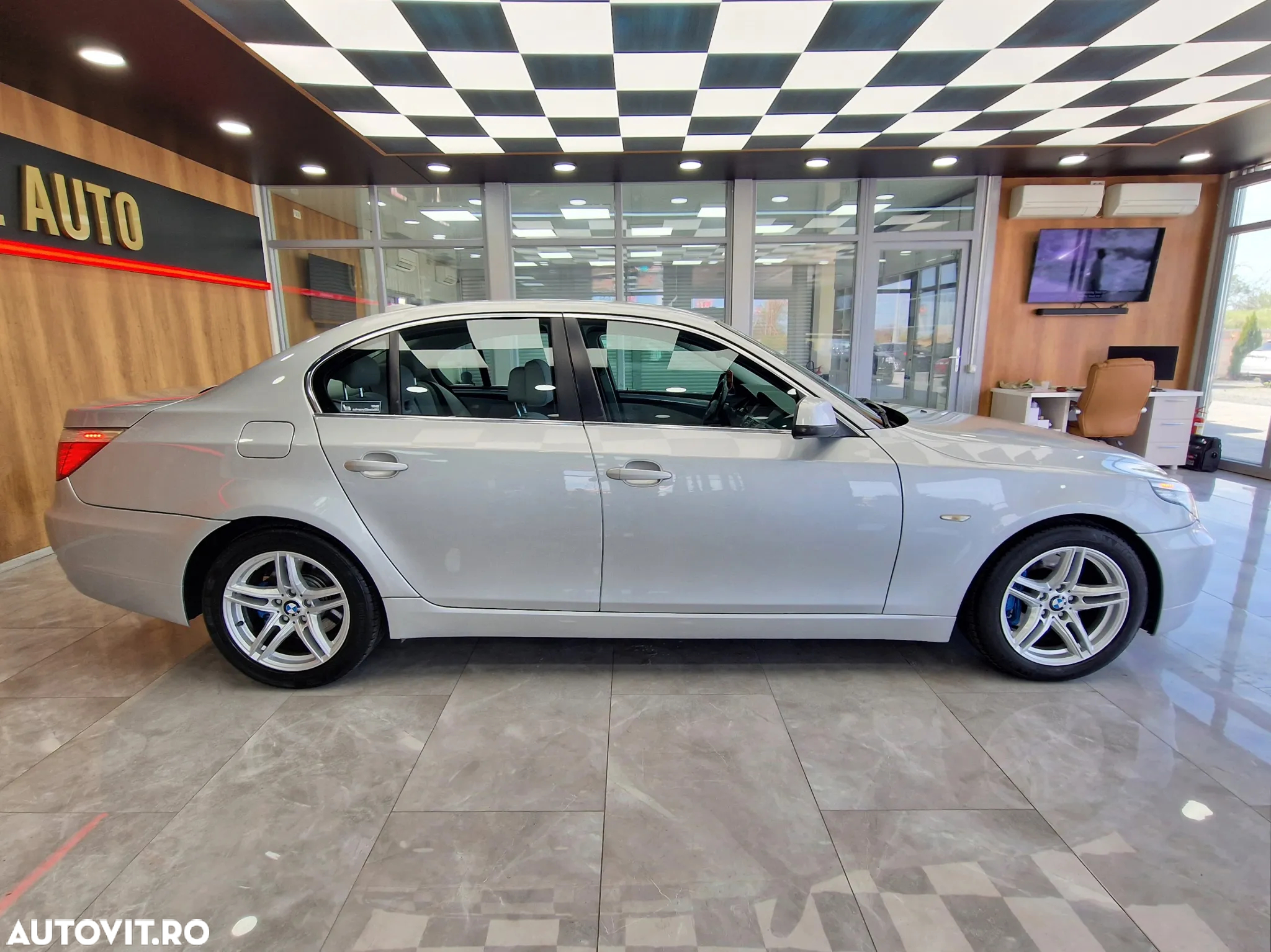 BMW Seria 5 - 13