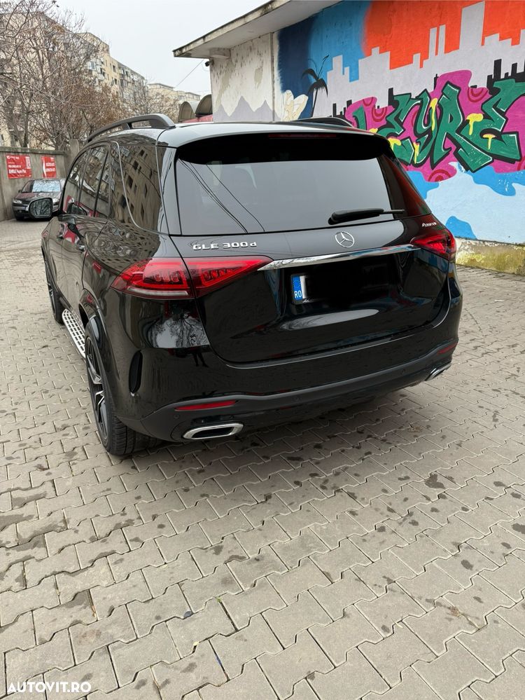 Mercedes-Benz GLE 300 d 4MATIC - 3