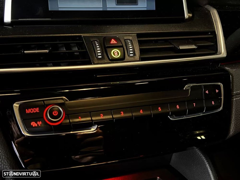 BMW 216 Gran Tourer d 7L - 25