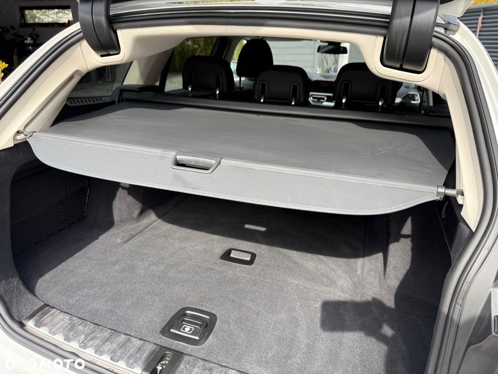 BMW Seria 3 - 22