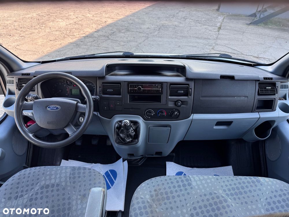 Ford Transit - 7
