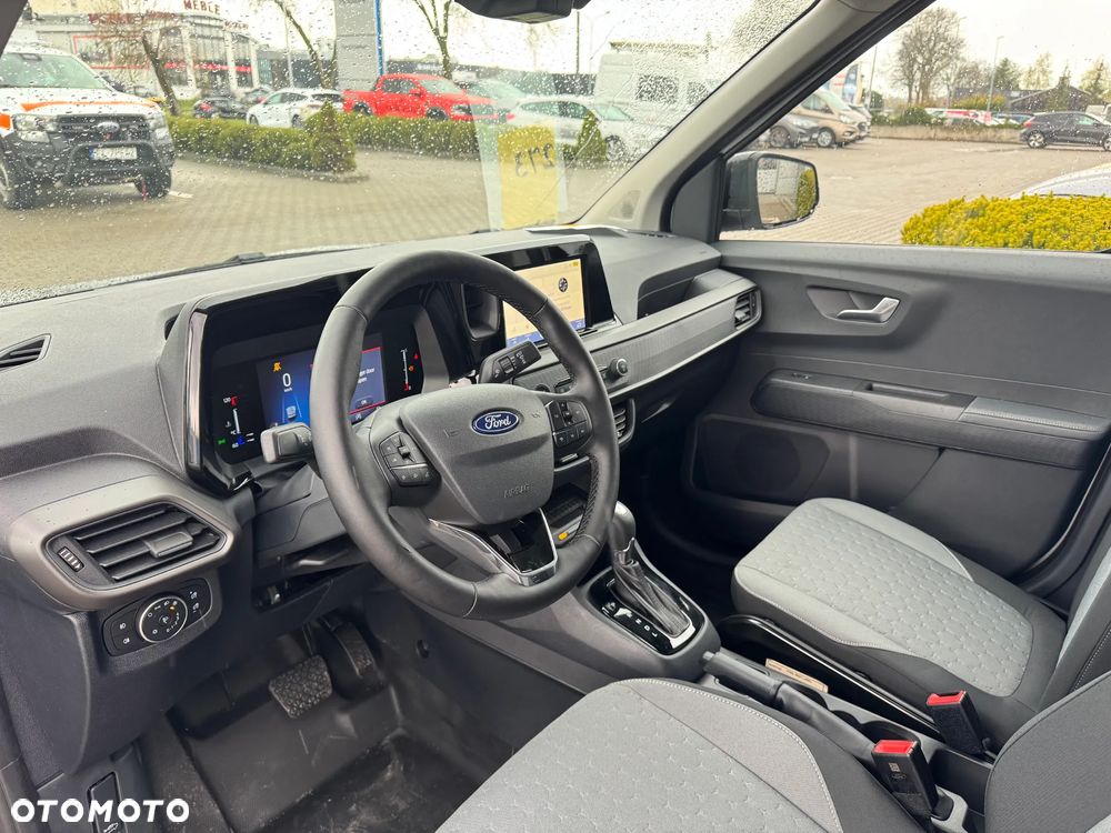 Ford Transit Courier - 16