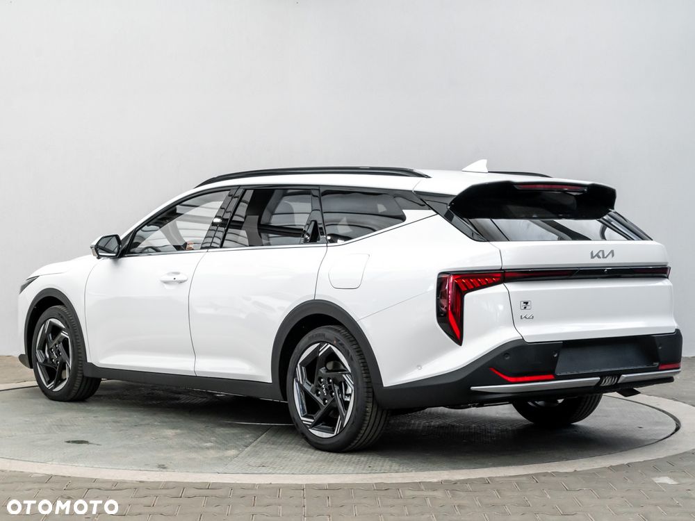 Kia K4 1.6 T-GDI L - 4