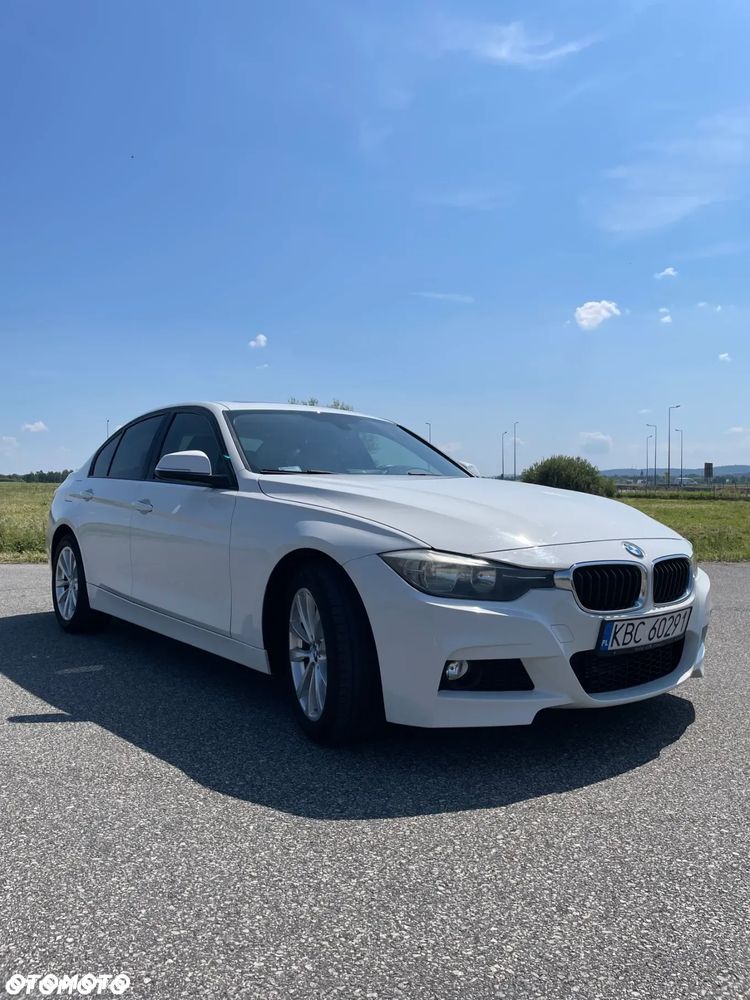 BMW Seria 3 320i xDrive - 7