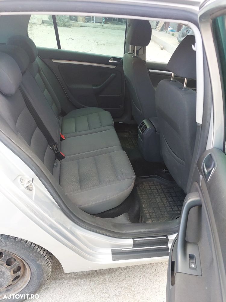 Volkswagen Golf 2.0 TDI DPF 4Motion Comfortline - 18