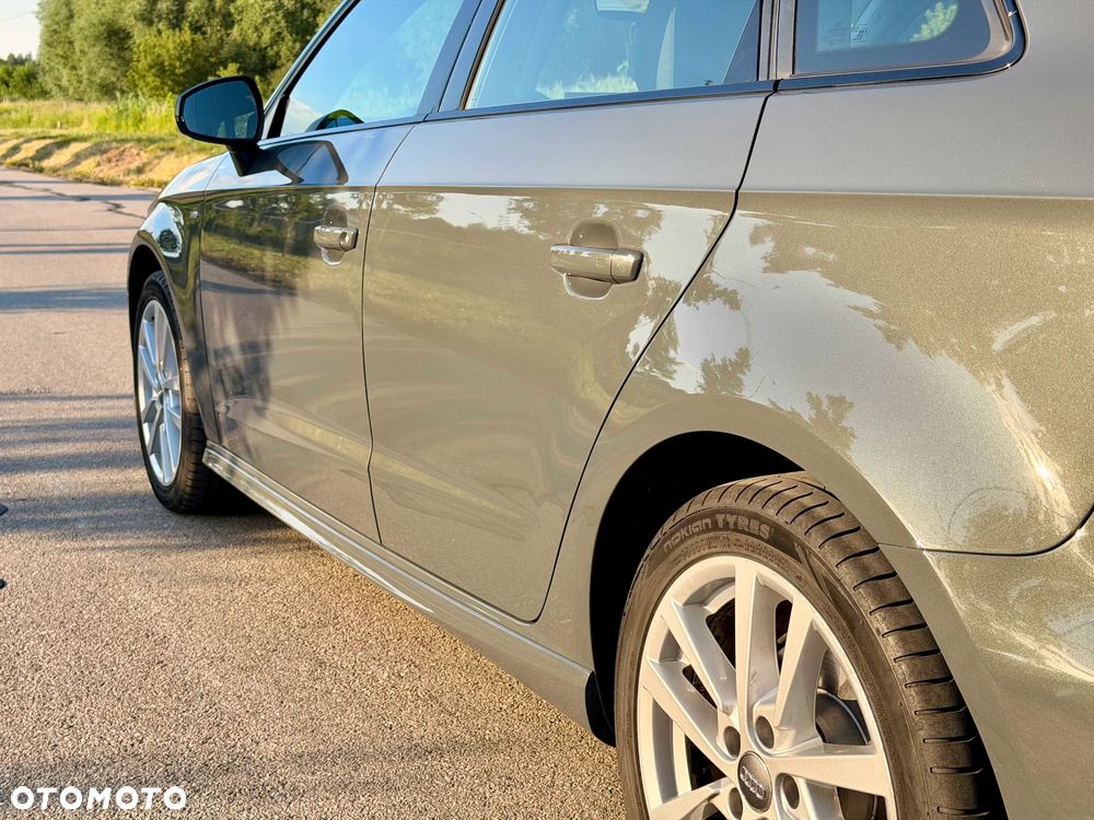 Audi A3 Sportback 35 TFSI S tronic - 10