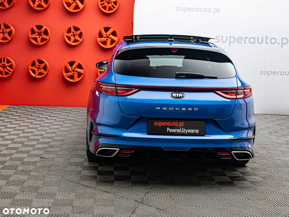 Kia ProCeed - 31