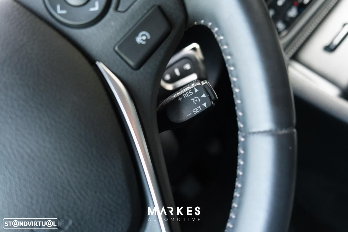 Toyota Auris - 17