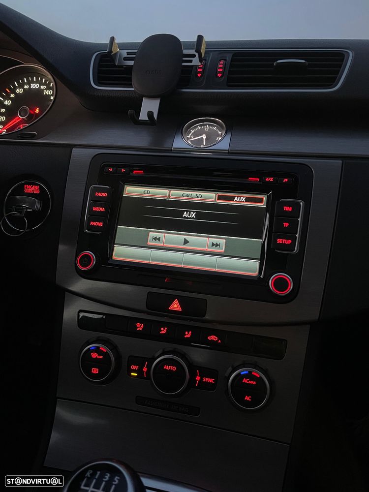 VW Passat Variant - 6