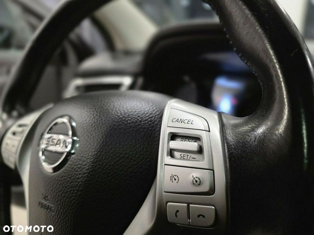 Nissan Qashqai 1.6 DIG-T Tekna - 25