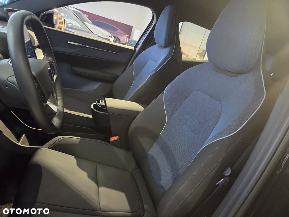 Volvo EX30 - 20