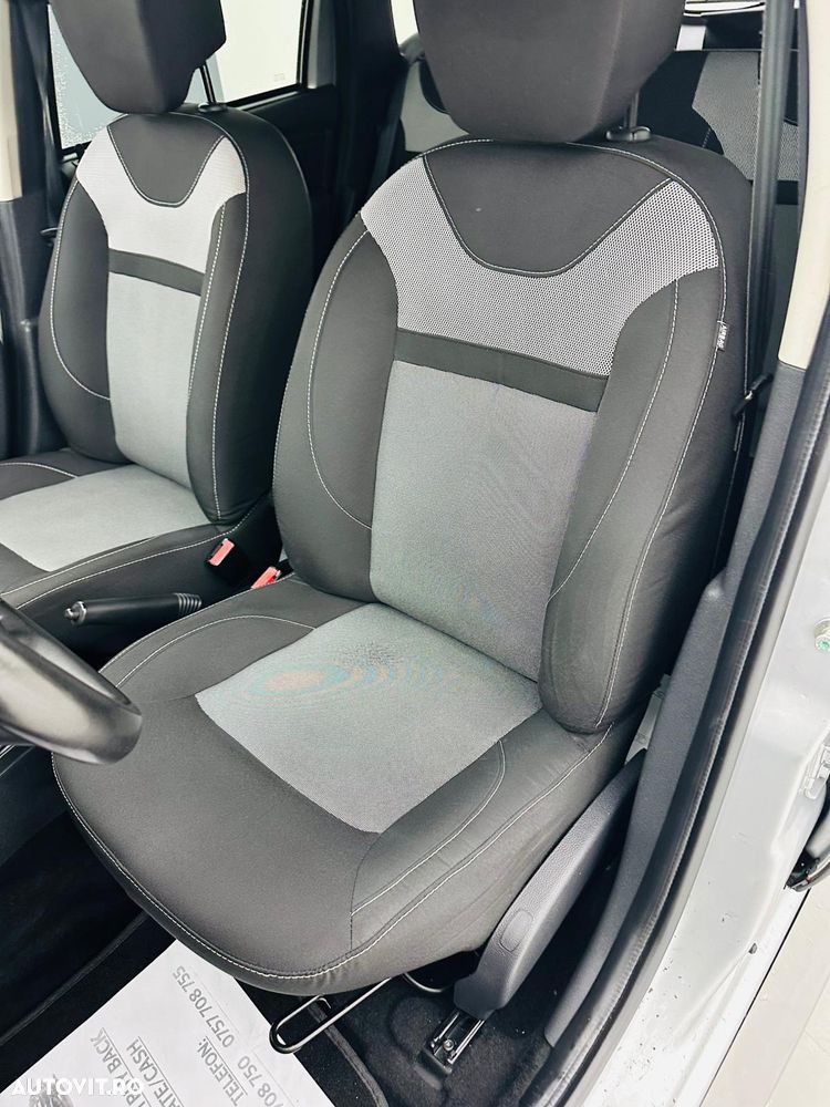 Dacia Duster SCe 115 4x2 Laureate - 14