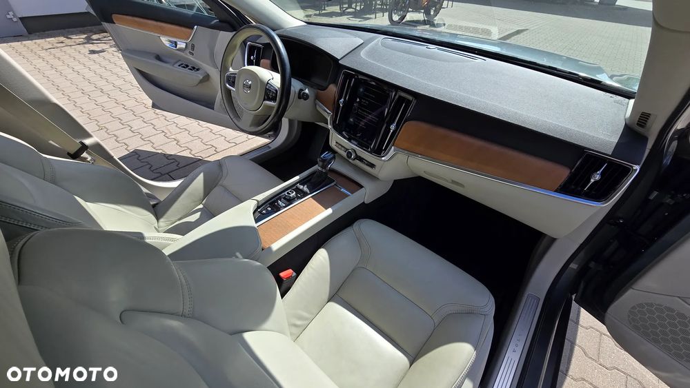 Volvo V90 D4 Geartronic Inscription - 23