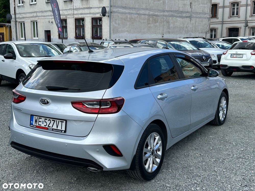 Kia Ceed 1.6 CRDi SCR L - 4