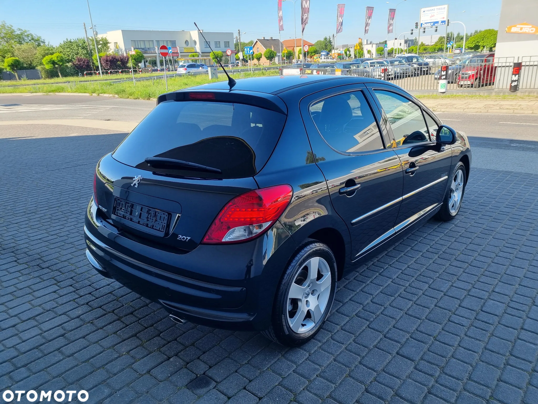 Peugeot 207 110 HDi FAP (Blue Lion) Platinum - 2