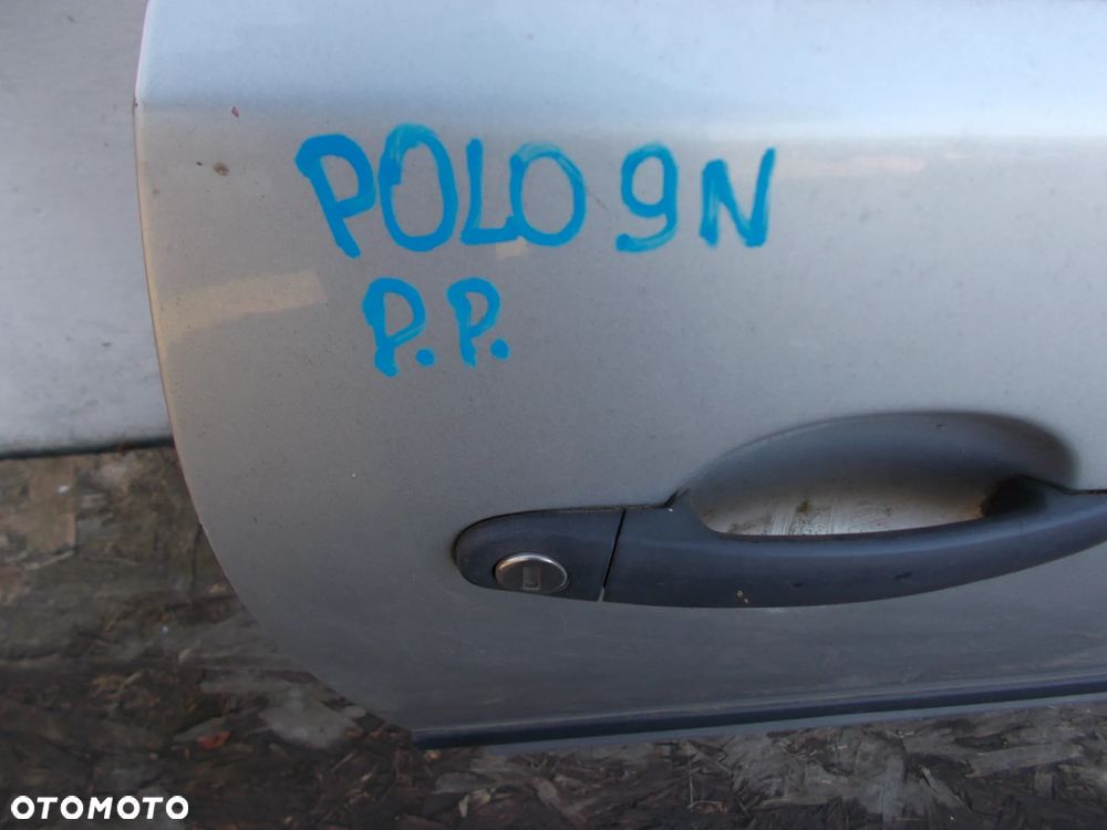 VW POLO 9N 02-> DRZWI PRAWE 3D - 2