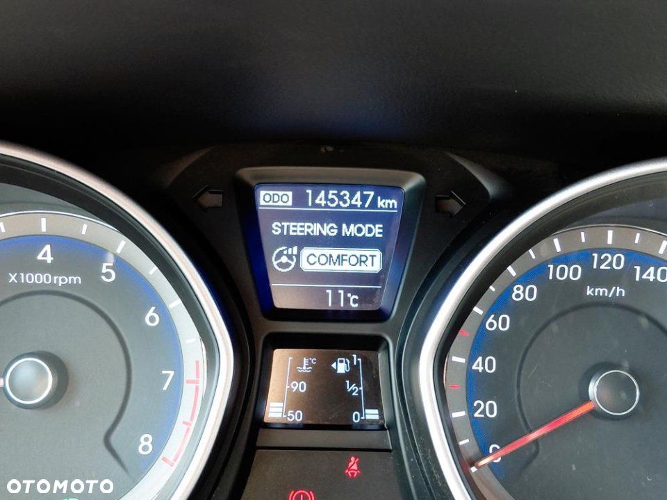 Hyundai i30 - 24