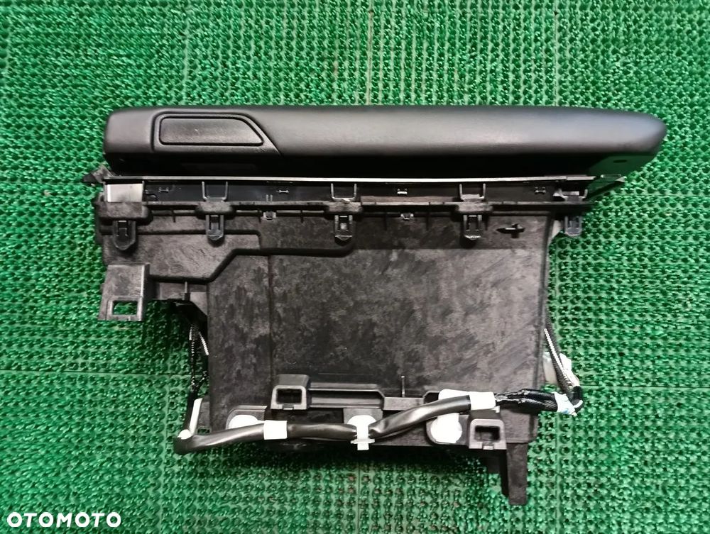 LEXUS ES gen VII od 2018r  Ładowarka Indukcyjna Schowek Tunelu Środkowego - 3