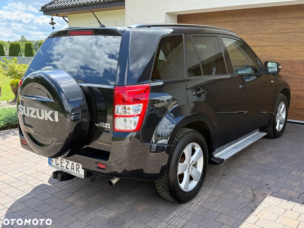 Suzuki Grand Vitara 1.9 DDiS De Luxe EU5 - 5