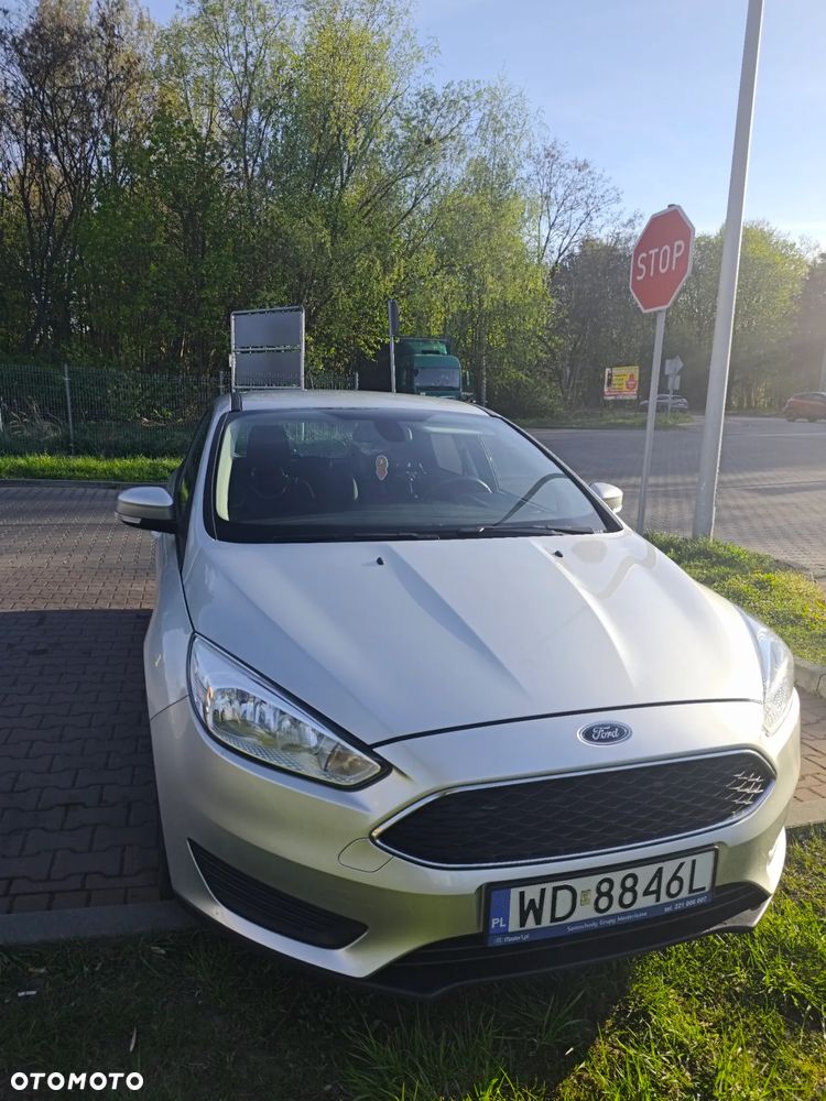Ford Focus 1.6 Trend - 5