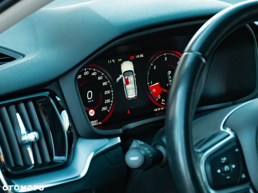 Volvo V60 D3 Geartronic Momentum - 24