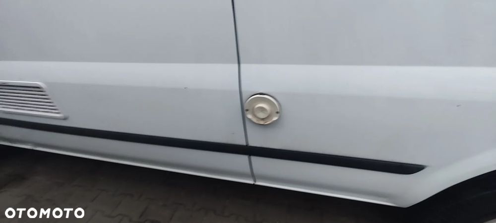 Ford Transit TOURNEO - 3