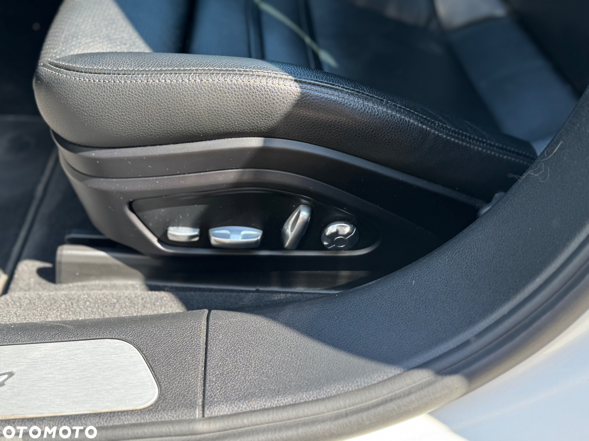 Porsche Panamera 4 E-Hybrid Sport Turismo - 33