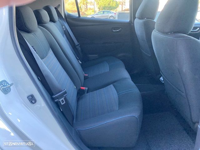 Nissan Leaf N-Connecta - 38