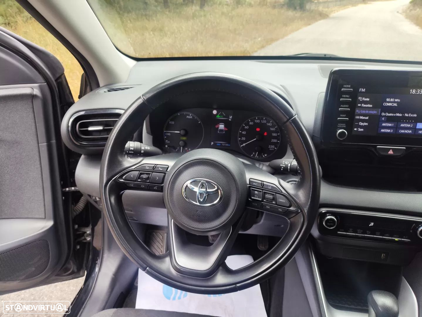 Toyota Yaris 1.5 HDF Comfort Plus - 17