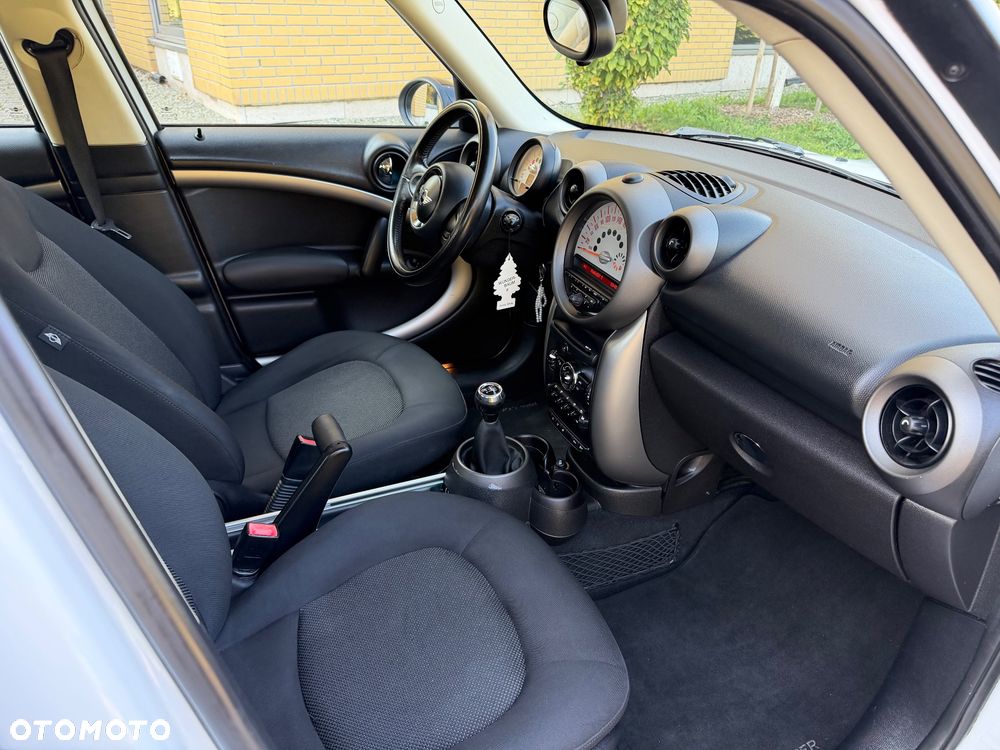 MINI Countryman Cooper D ALL4 EU6 - 17