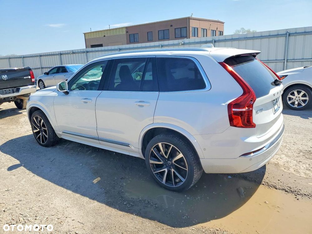Volvo XC 90 - 4