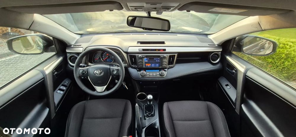 Toyota RAV4 2.0 D-4D Active 4x2 - 5