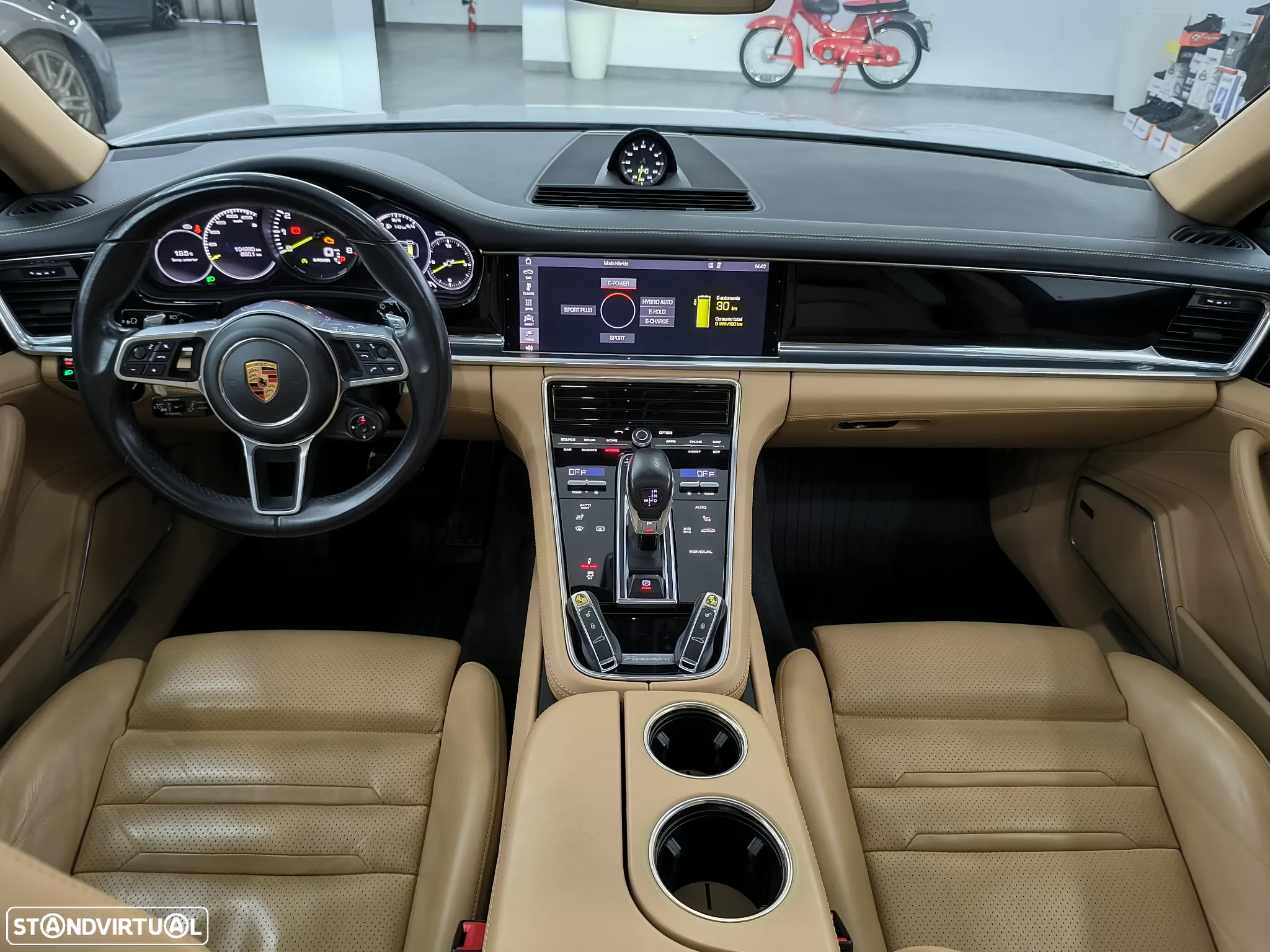 Porsche Panamera Sport Turismo 4 E-Hybrid - 47