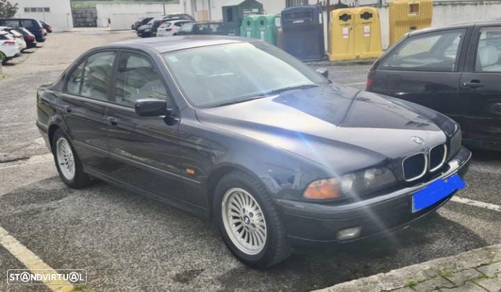 BMW 520 i Touring - 2