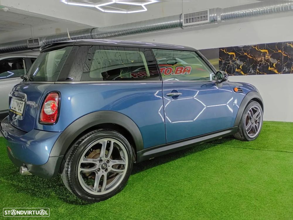 MINI 3 Portas - 37