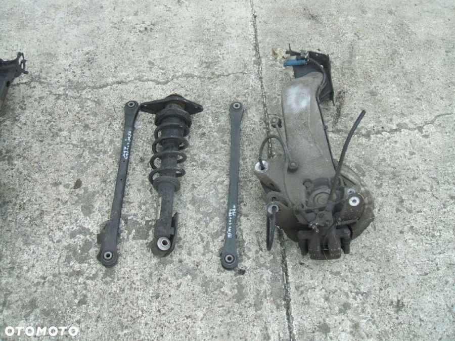 MINI COUNTRYMAN R60 ZWROTNICA WAHACZ PRAWA LEWA TYŁ 9805658 9805657 - 7