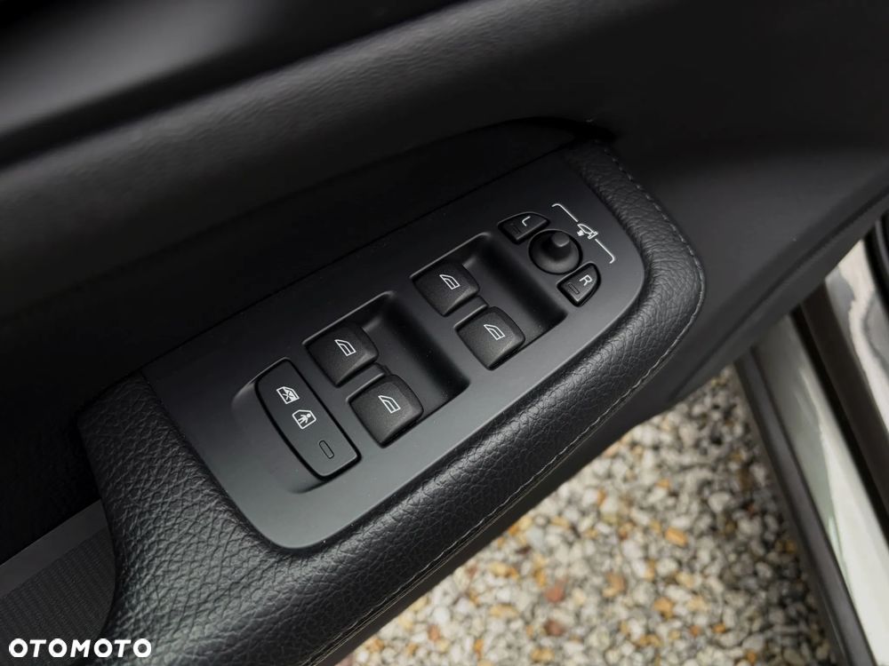 Volvo V60 B4 D Geartronic Inscription - 31