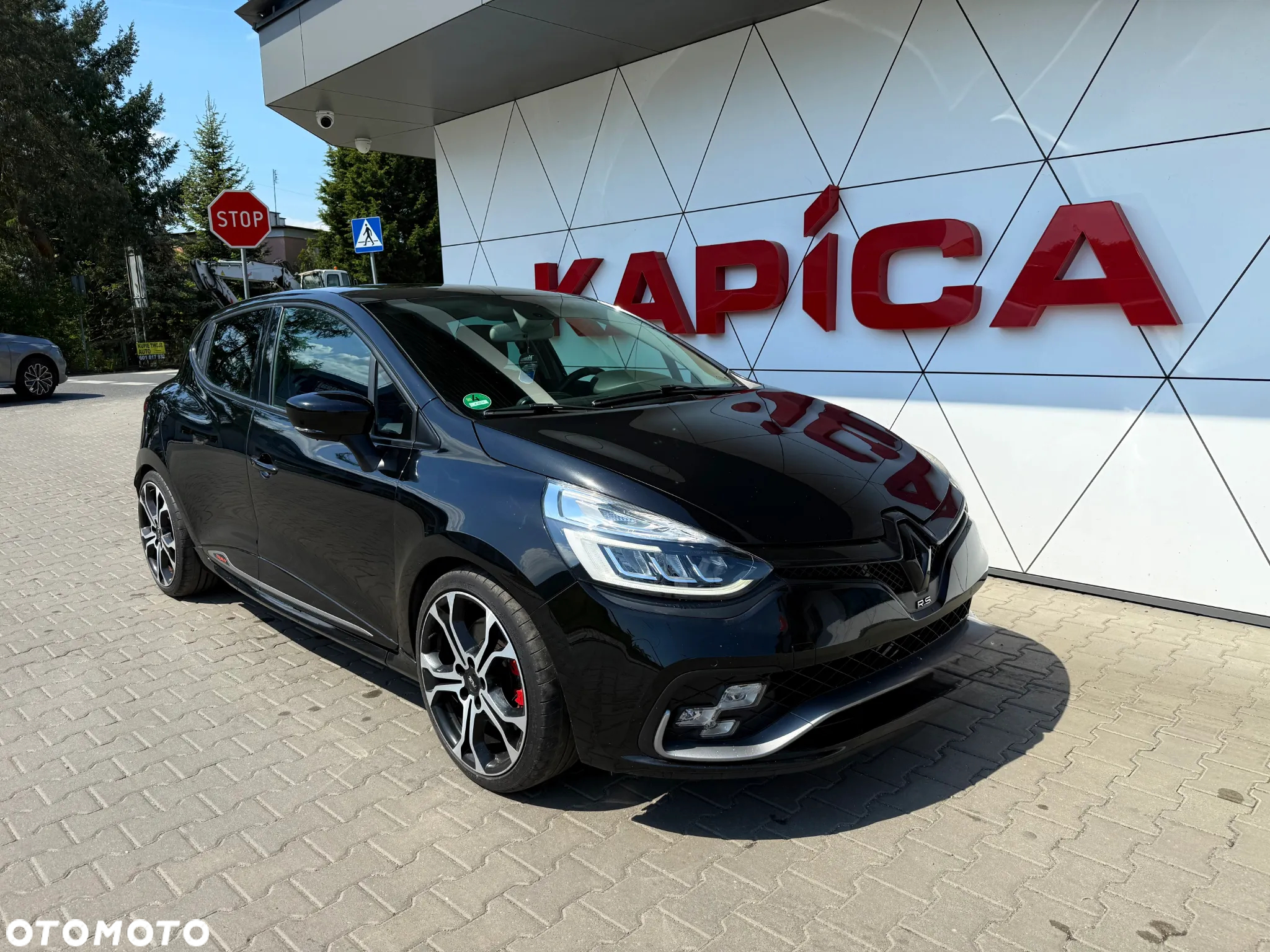 Renault Clio 1.6 R.S.Trophy 220 EDC - 4