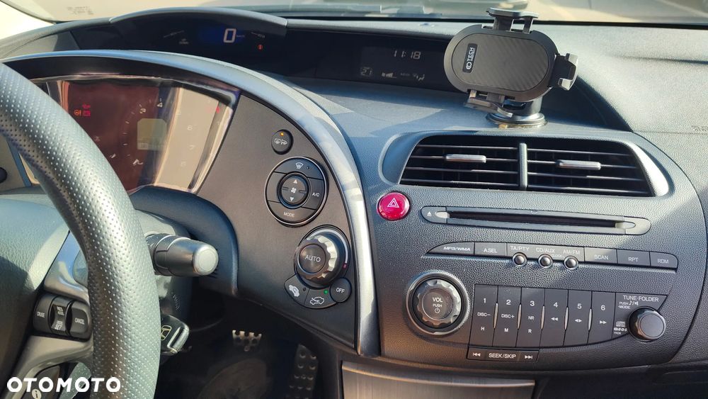 Honda Civic 1.8 Sport - 26