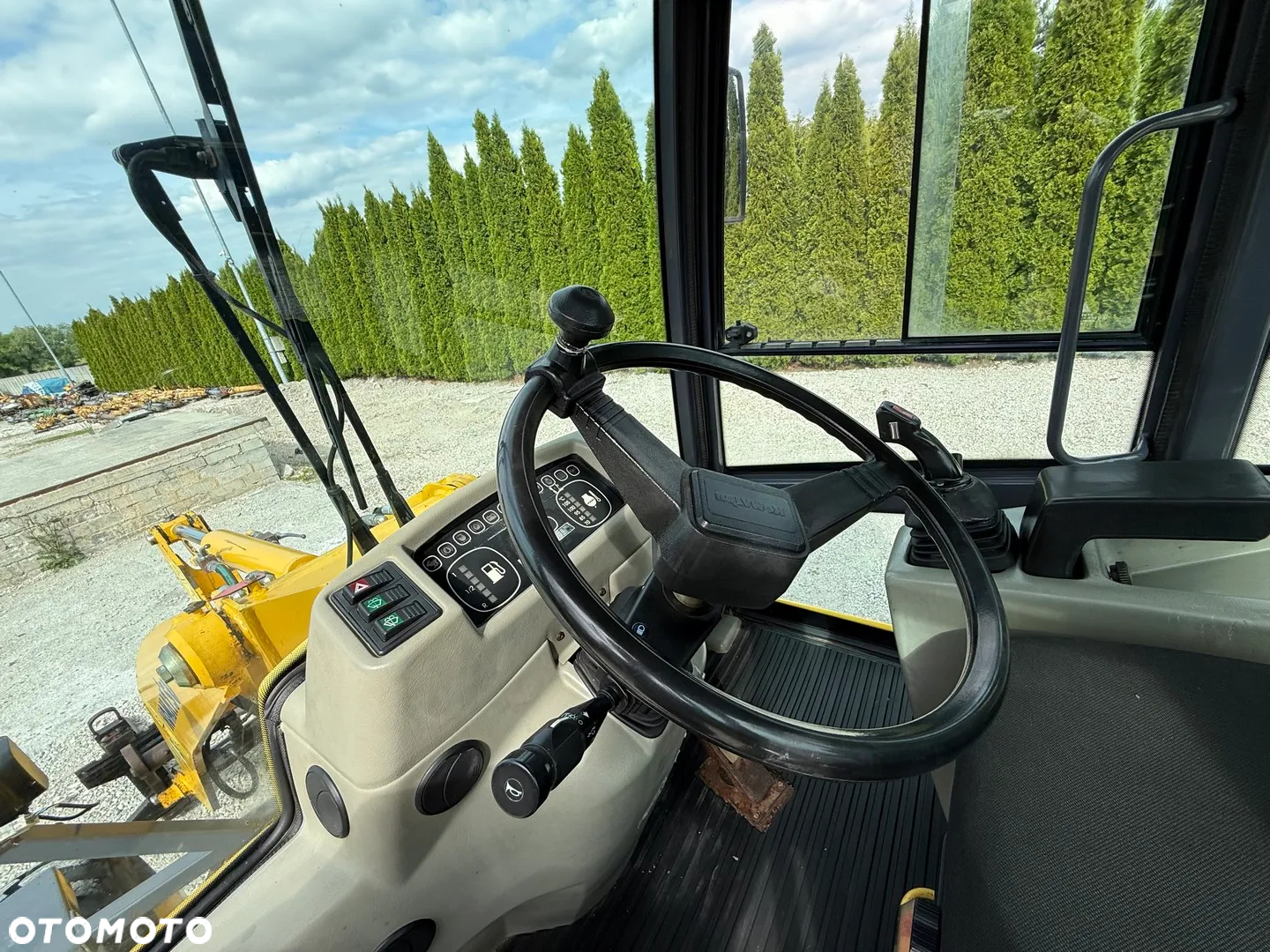 Komatsu Komatsu WA 65 - 3 / PIĘKNA / ZADBANA / CENA BRUTTO / SPROWADZONA Z NIEMIEC / ORYGINAŁ / MAŁE GABARYTY / SILNA I ZWINNA / 60 70 M 506 509 L30 L35 906 907 320 318 750 850 - 28