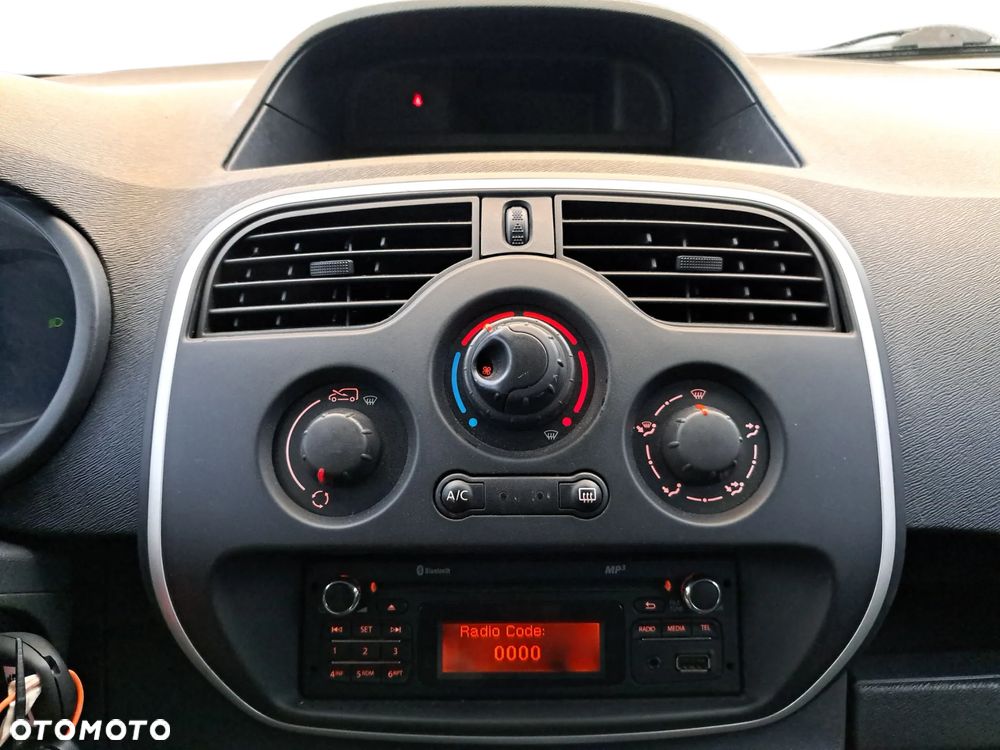 Renault Kangoo 1.5 dCi Zen Eu6 - 14