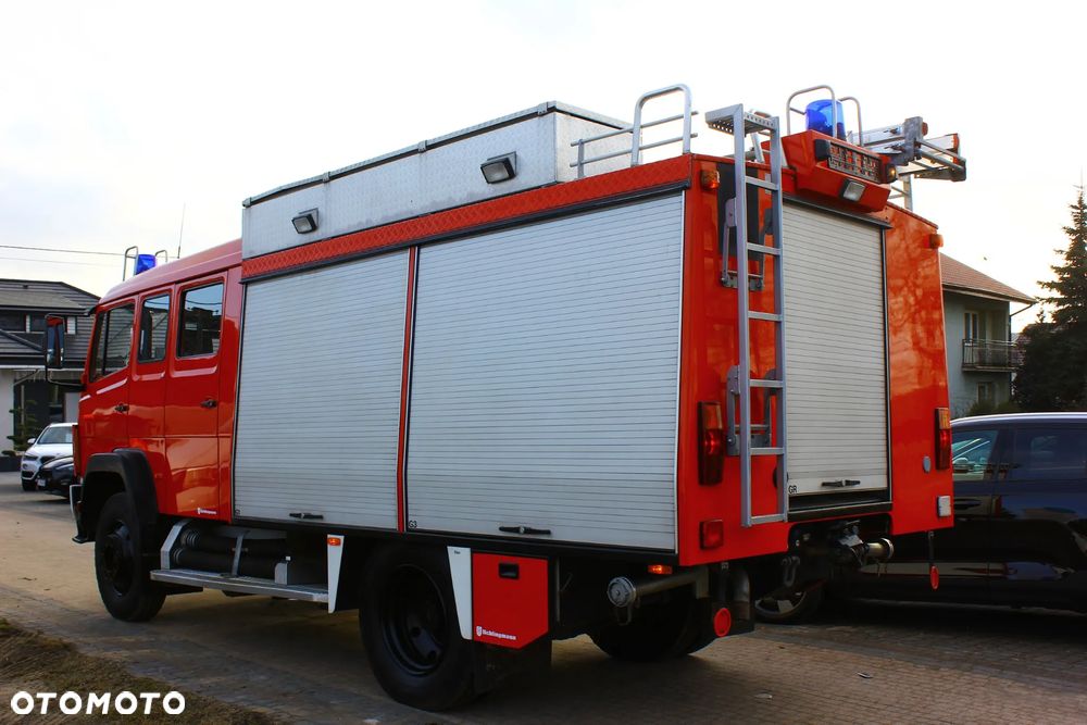 Mercedes-Benz 1124AF Samochód Specjalny -Pożarniczy  napęd 4x4 Mały Przebieg 32 tyś km  Stan Perfekt - 8
