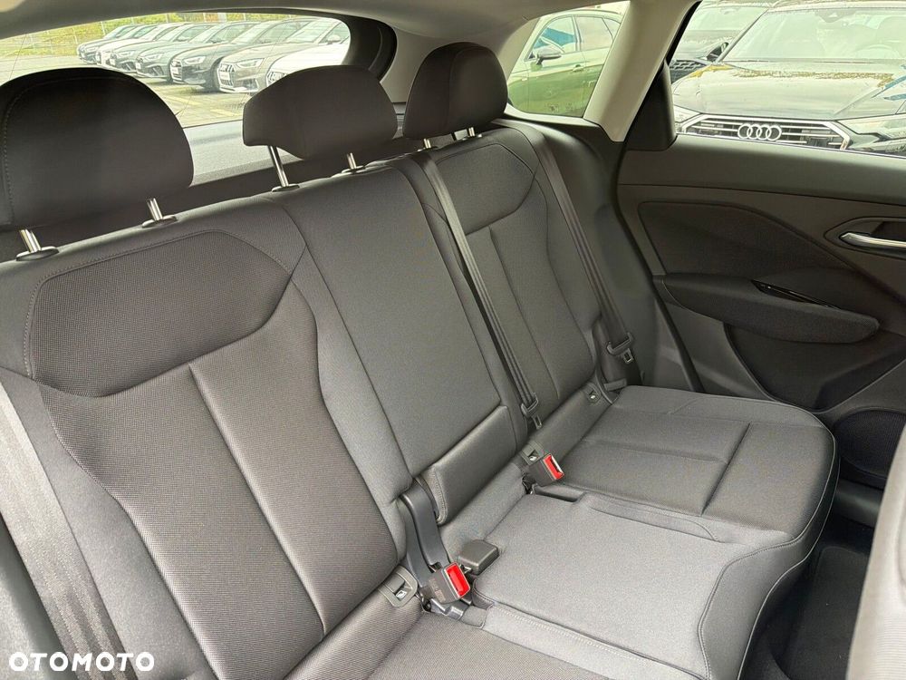 Audi Q3 - 17