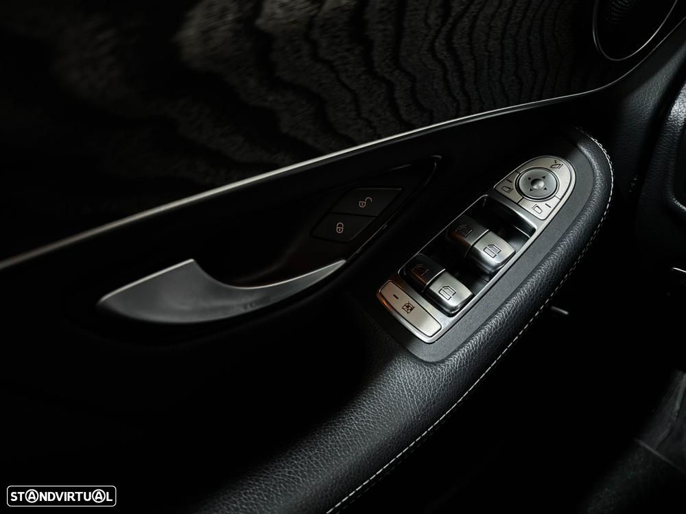 Mercedes-Benz GLC 300 e Coupe 4Matic 9G-TRONIC Edition AMG Line - 46