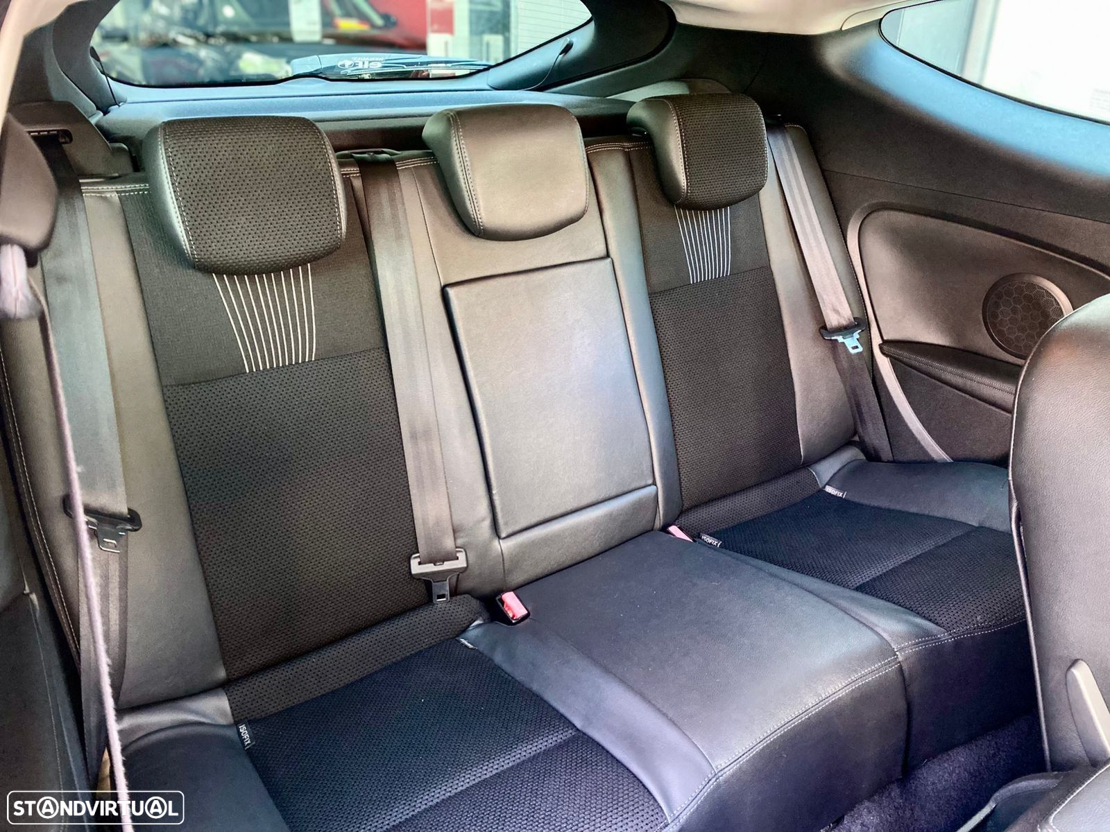 Renault Mégane Coupe 1.5 dCi Dynamique - 32
