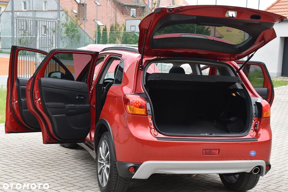 Mitsubishi ASX - 9
