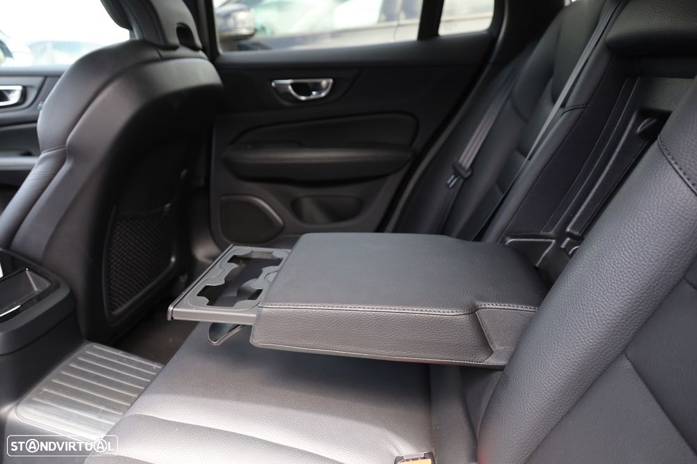 Volvo V60 2.0 T6 AWD TE Inscription - 14